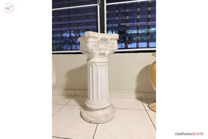 Pedestal decorativo, Puerto Rico