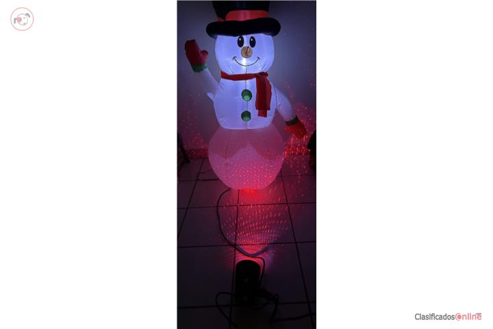 Inflable y proyector navideño , Puerto Rico