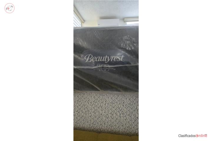 BEAUTYREST FULL MATTRESS , Puerto Rico
