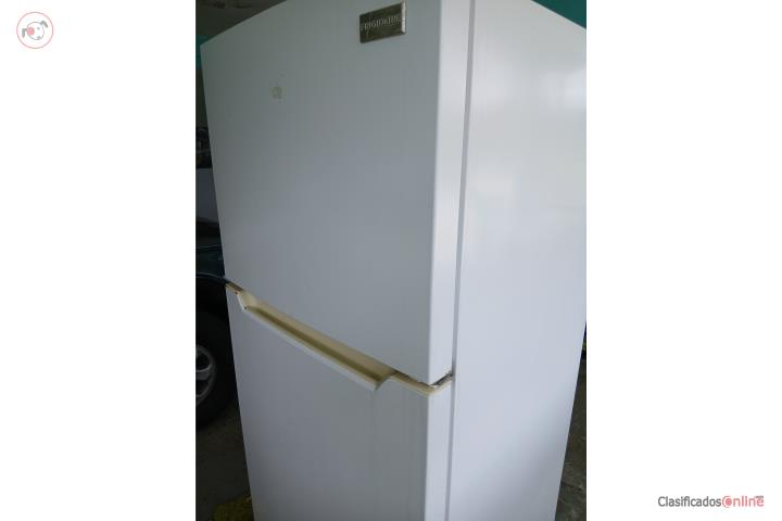 Nevera  Frigidaire , Puerto Rico