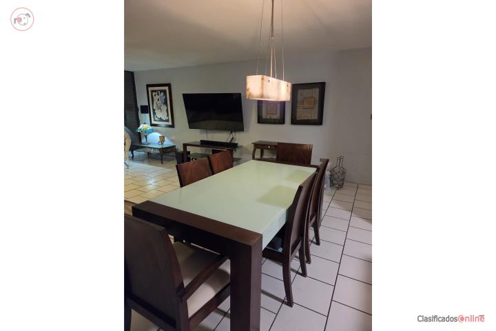 JUAGO DE COMEDOR MODERNO, Puerto Rico