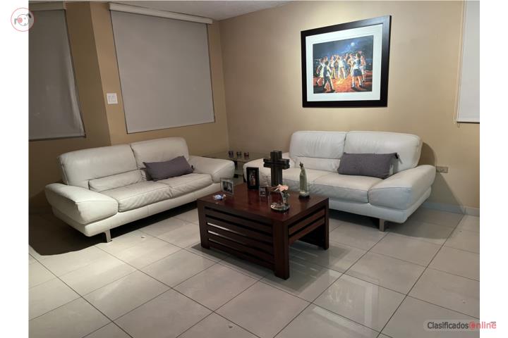 Sofa en piel, Puerto Rico