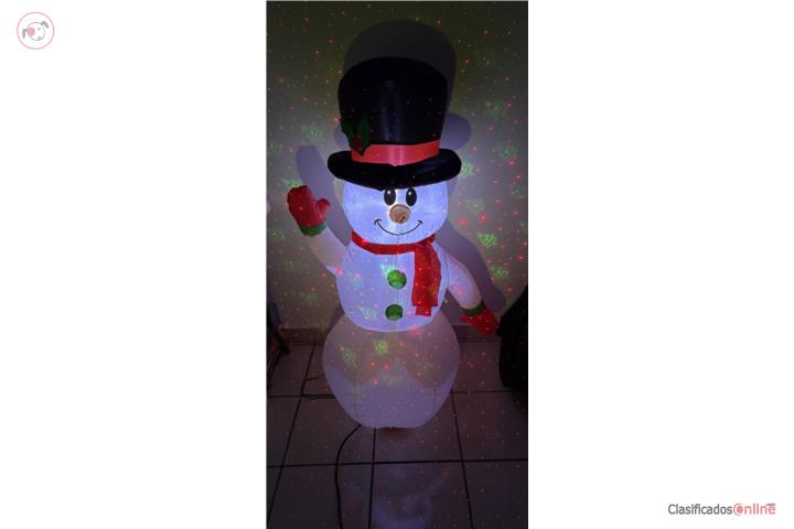 Inflable y proyector navideño , Puerto Rico