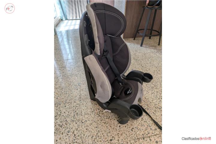 Car Seat, Puerto Rico