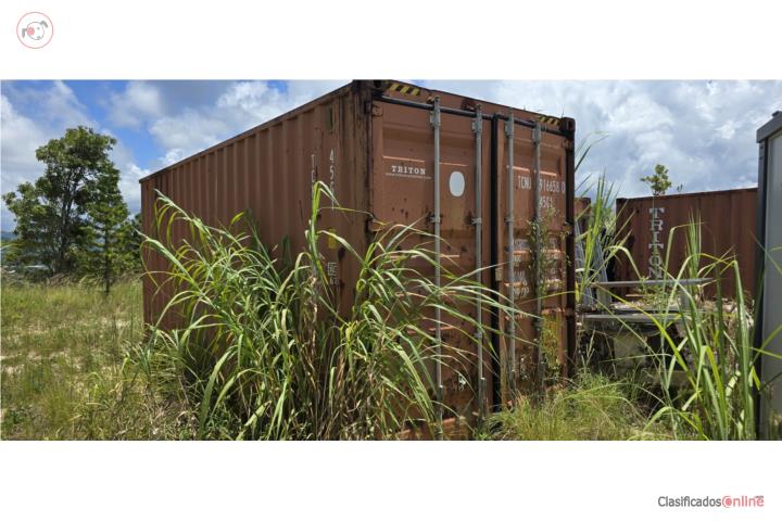 Used 20-Foot Container, 9.5 Feet High, in Lares