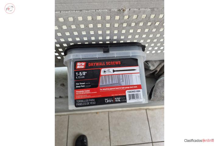 Gibson 5/8 Screws
