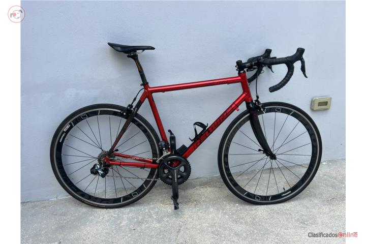 Bicicleta Redline Large 11 pasos DI2, Puerto Rico