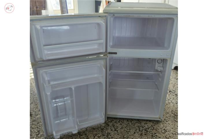 Nevera de Oficina / Cuarto, Puerto Rico