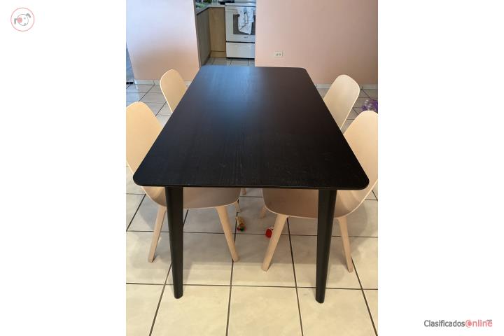 Mesa de comedor , Puerto Rico