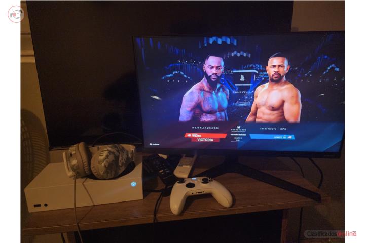 Xbox Serie S con monitor y audifonos, Puerto Rico