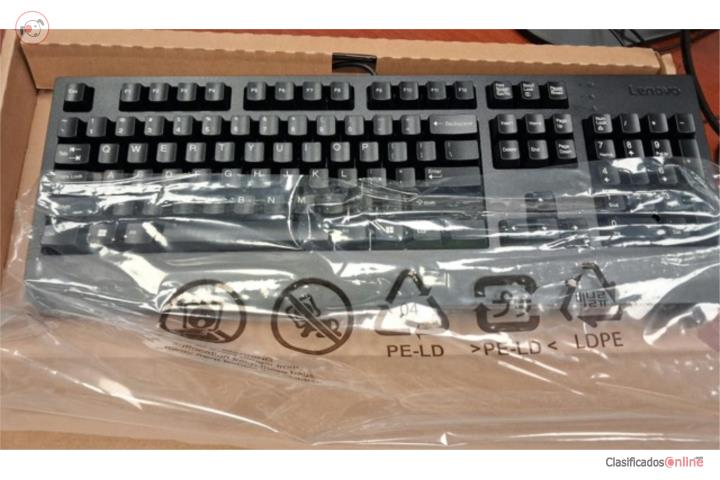 Lenovo Traditional USB Keyboard, Puerto Rico