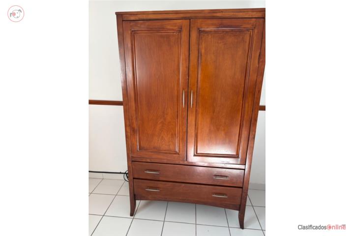 Armario de madera , Puerto Rico