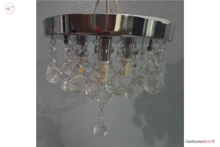 Lampara de Techo Estilo Chandelier Cristales, Puerto Rico