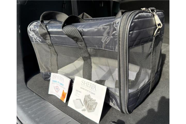 Pet carrier Puerto Rico