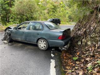 Toyota Puerto Rico Corolla 1995 chocado