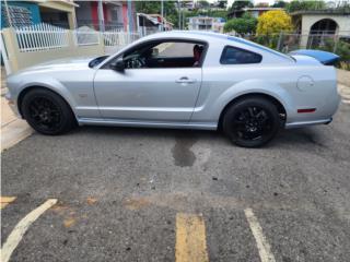 Ford Puerto Rico Mustang GT 2005