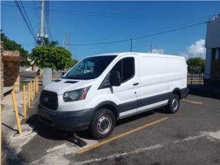 Ford Puerto Rico Ford Transit Cargo Van 250 2016