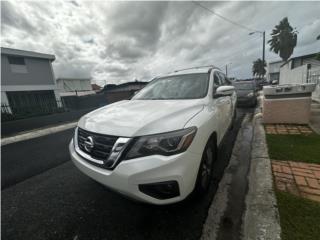 Nissan Puerto Rico Pathfinder SL 2017 - $10,500