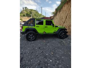 Jeep Puerto Rico 2013 Jeep Jk como nuevo poco millaje 