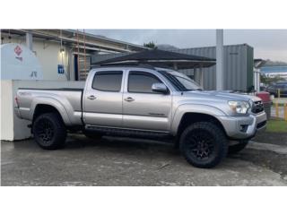 Toyota Puerto Rico Tacoma 2015 4x4 equipada 