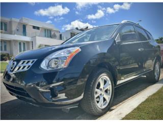 Nissan Puerto Rico Rogue 2011// 122,000 millas// $7,400