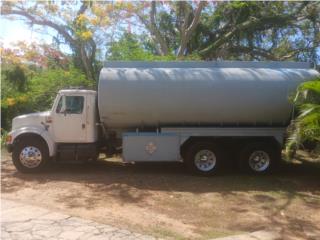 International Puerto Rico Camion tanque de DIESEL 