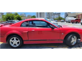 Ford Puerto Rico 2002 Ruby Red Ford Mustang 