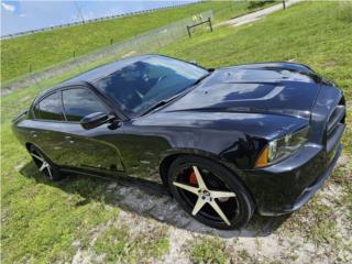 Dodge Puerto Rico 2011 Dodge Charger R/T Max 4dr 954-639-1468