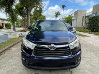 Toyota Puerto Rico Toyota Highlander 2015 - 79,000 millas - $