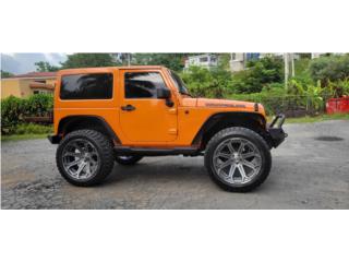 Jeep Puerto Rico Jk 2012 mucho $ invertido 