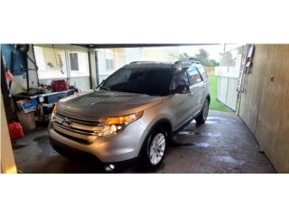 Ford Puerto Rico Explorer xlt extra clean