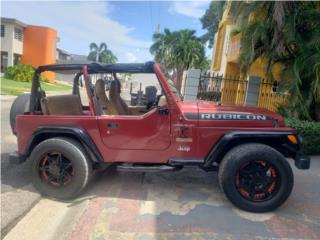 Jeep Puerto Rico Excente vehculo para ir de triple por la isl