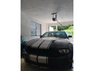 Ford Puerto Rico Mustang V6 performance pack