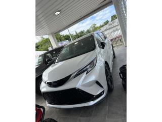Toyota Puerto Rico Sienna 2023 25 anuversario