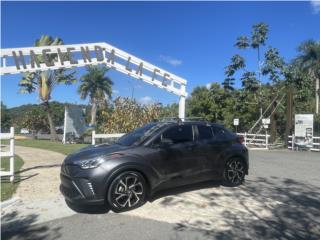 Toyota Puerto Rico CHR 2021 XLE (12 mil millas) 