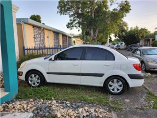 Kia Puerto Rico Kia Rio LX poco millaje standard