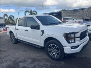 Ford Puerto Rico 2023 Ford F-150 STX 4x4 32,000 millas