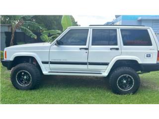 Jeep Puerto Rico Jeep Cherokee sport 2001 $6,000 omo 