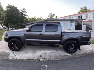 Toyota Puerto Rico tacoma 2012 4x4 6cil 4.0