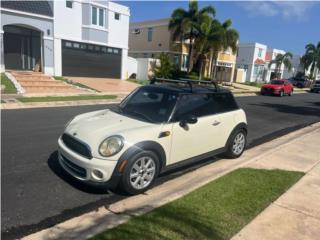 MINI  Puerto Rico Mini Cooper 2013 Standard