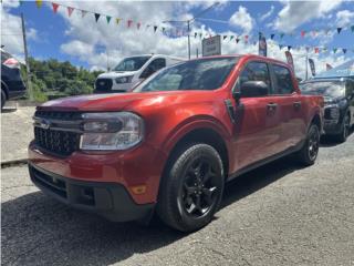 Ford Puerto Rico Preciosa Ford Maverick XLT 12K MILLAS!