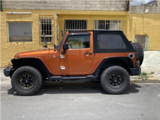 Jeep Puerto Rico Jeep Wrangler - low miles 