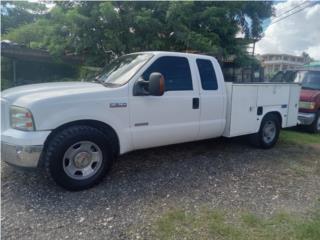 Ford Puerto Rico F350 2006 cabina 1/2 