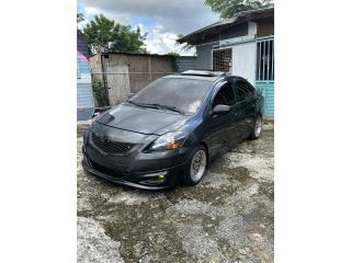 Toyota Puerto Rico Toyota yaris 2011poco millage o busco pick up