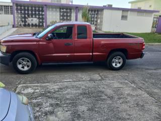 2008 Dodge Dakota.Cabina y1/2 6cyl. $5300.00