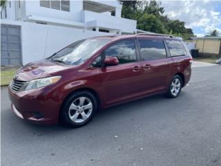 Toyota Puerto Rico Sienna LE Ttulo en Mano Venta Personal!