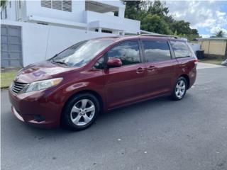 Toyota Puerto Rico Sienna LE Ttulo en Mano 6Cil Mejor Precio!