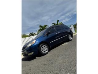 Toyota Puerto Rico Sienna 2004 (8 pasajeros)