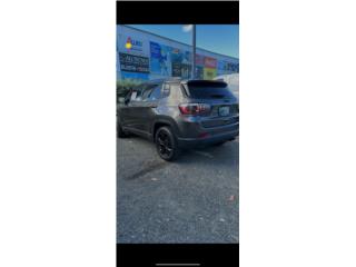 Jeep Puerto Rico Jeep Compass gris black package 