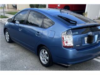 Toyota Puerto Rico Toyota Prius $4,500 175,600 mi.